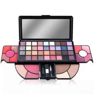 Macy’s day to night Mini Blockbuster Palette